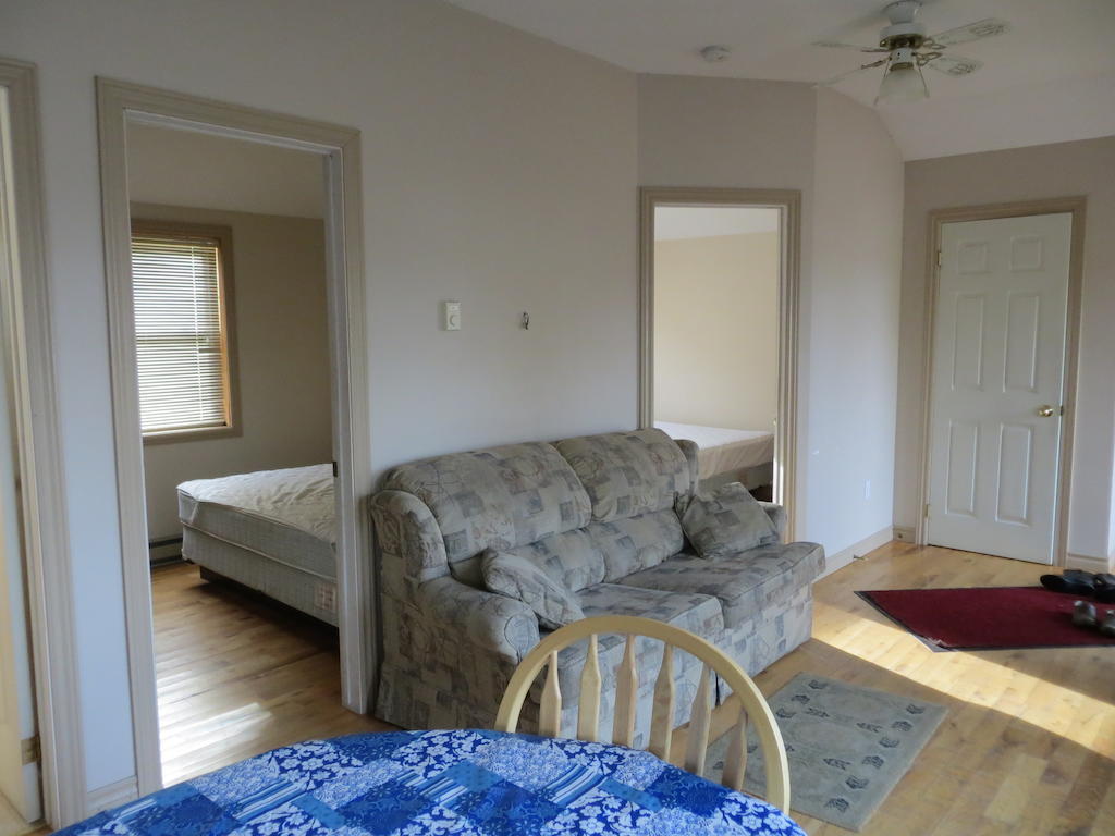 Halls Cottages Honey Harbor 객실 사진